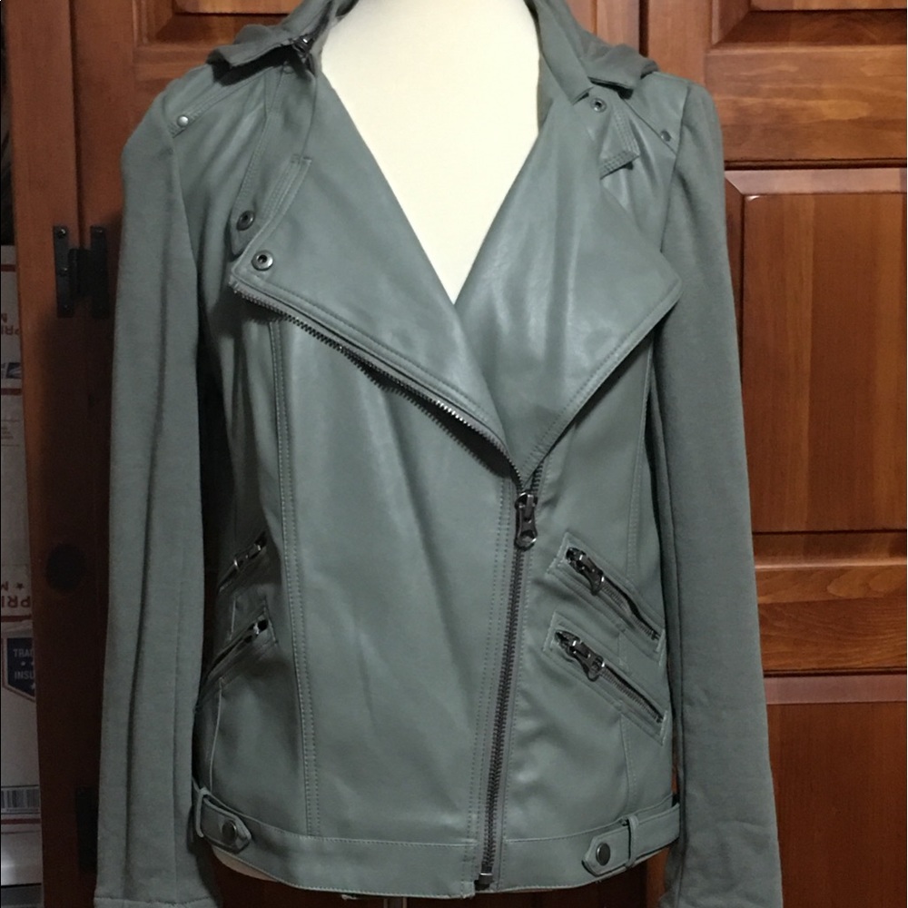 Bloomingdales NWOT aqua brand hooded jacket